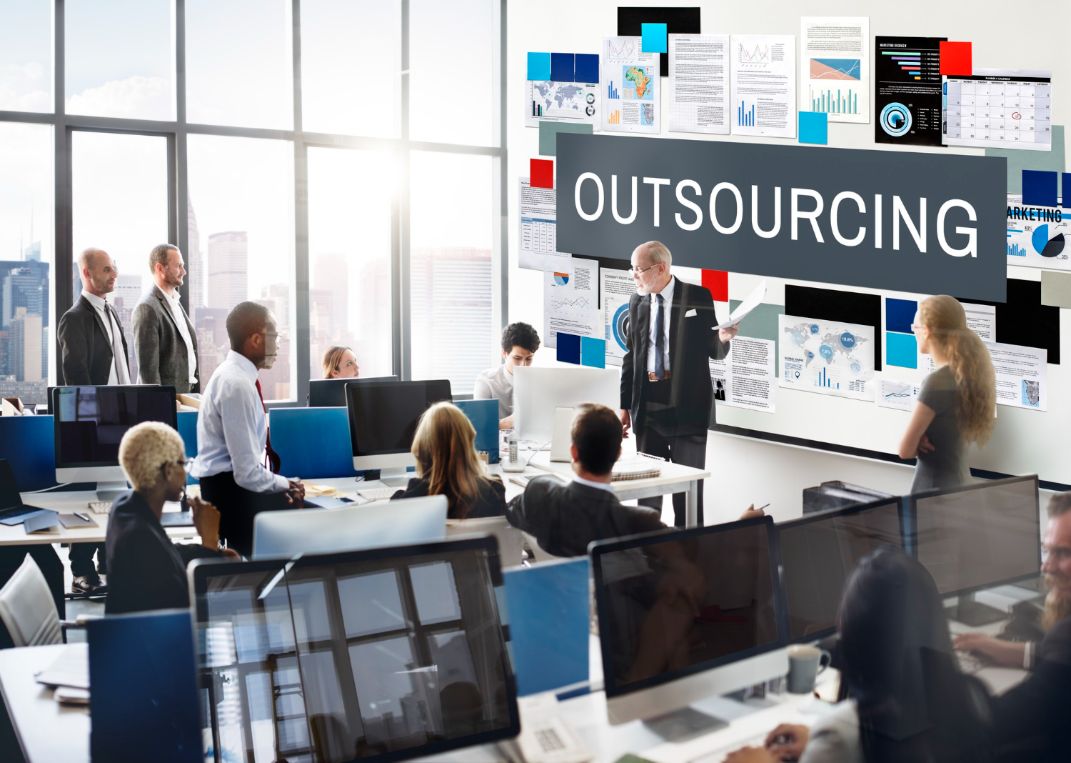Q: When should a large enterprise move from transactional FM vendors to strategic operations partners?